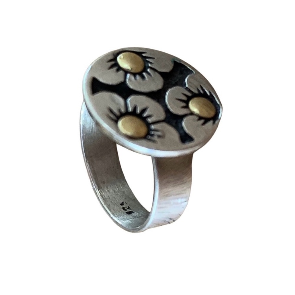 Vintage Silver 925 Flower Power ring, hand crafted, size 6